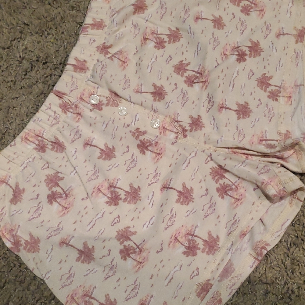 Abercrombie & Fitch Pink Palm-Print Kids Pajama Set - Picture 4 of 6